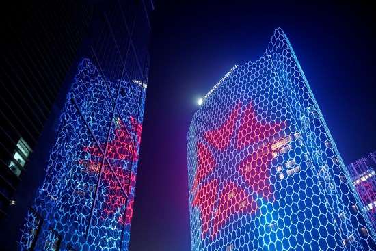 通盈中心燈光秀廣告報(bào)價(jià)